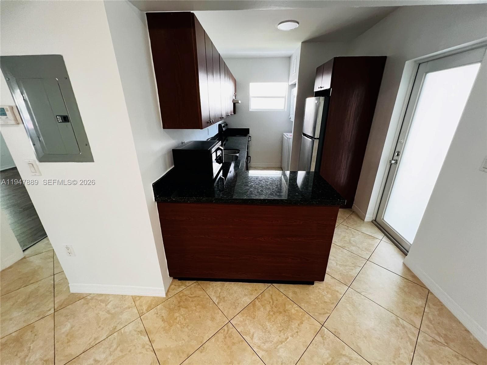 OCEANSIDE SEC ISLE OF NOR · #2 in Miami Beach - Photo 7