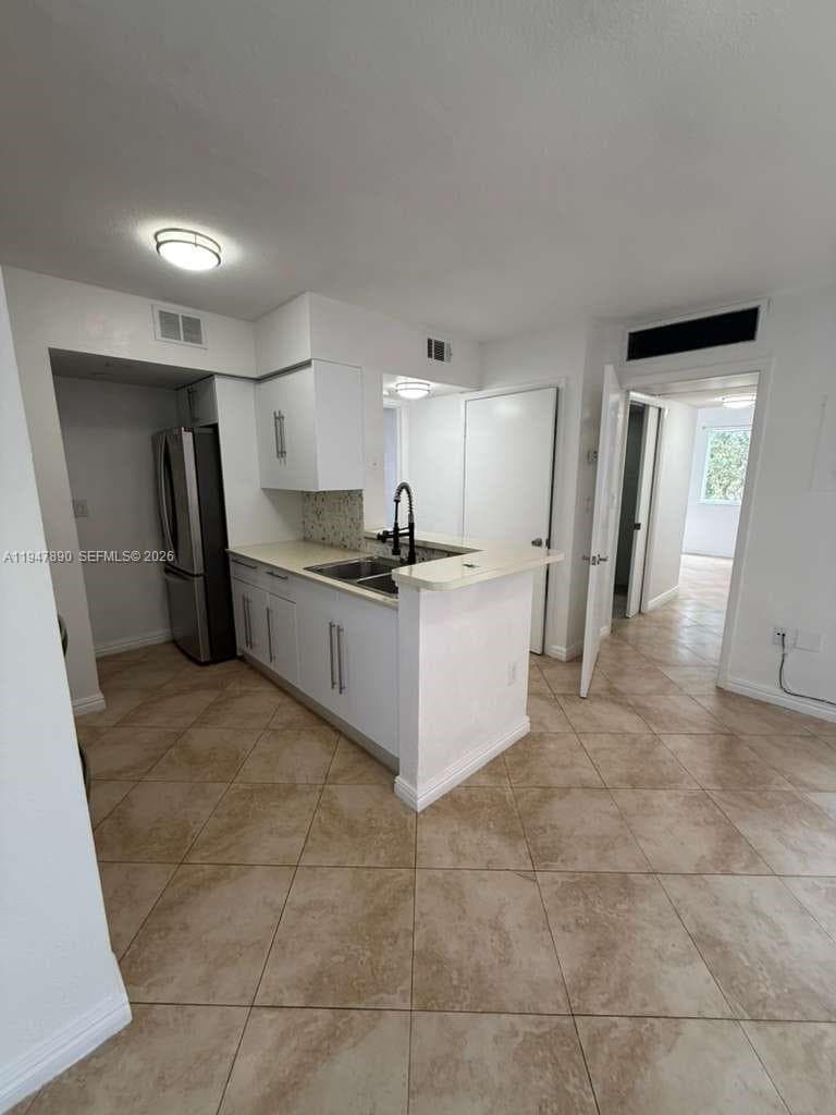 KENDALL LAKE TOWERS CONDO · #313 in Miami - Photo 7