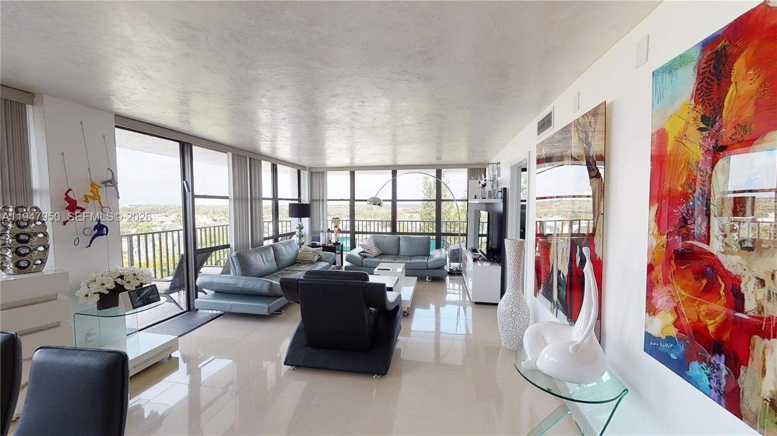 Oceanview Park Condo · #709 in Hallandale Beach - Photo 1