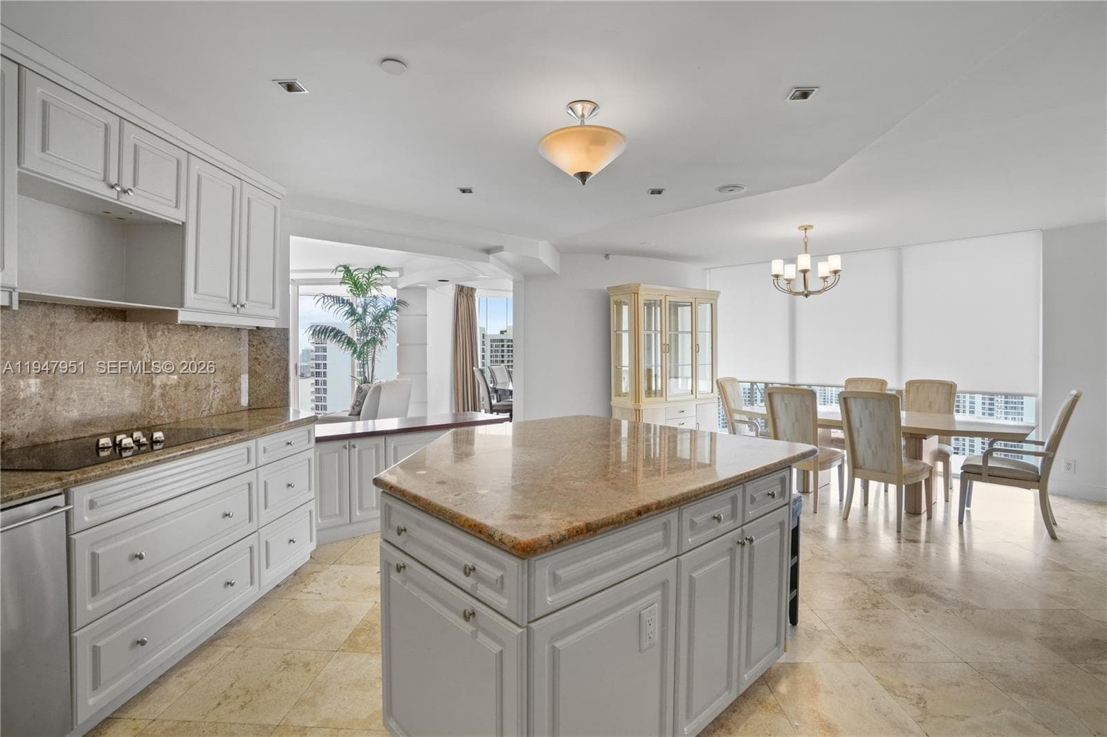 TURNBERRY TOWERS CONDO · #25GR in Aventura - Photo 28