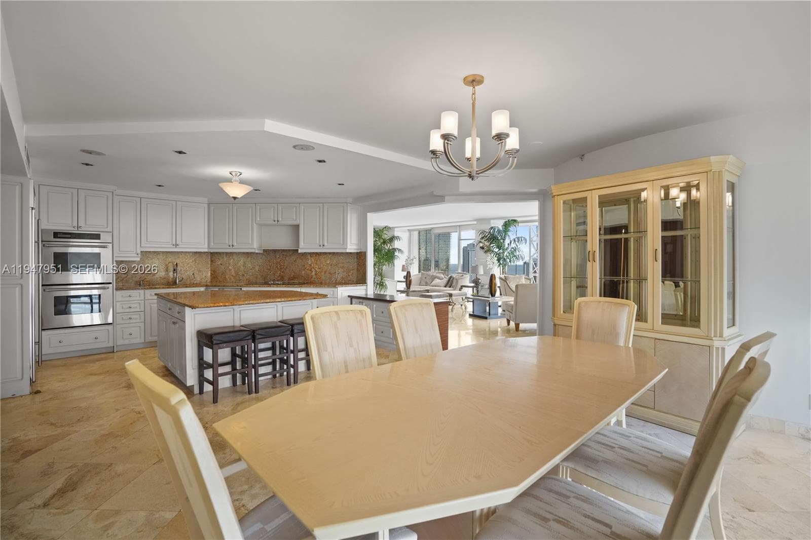 TURNBERRY TOWERS CONDO · #25GR in Aventura - Photo 30