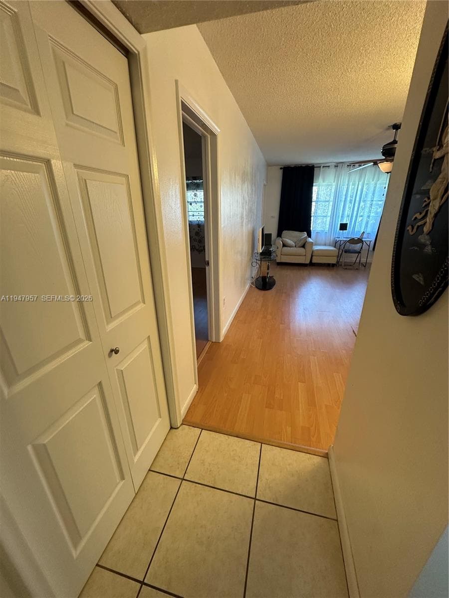 BISC LAKE GARDENS NO 2 BL · #M216 in Aventura - Photo 2