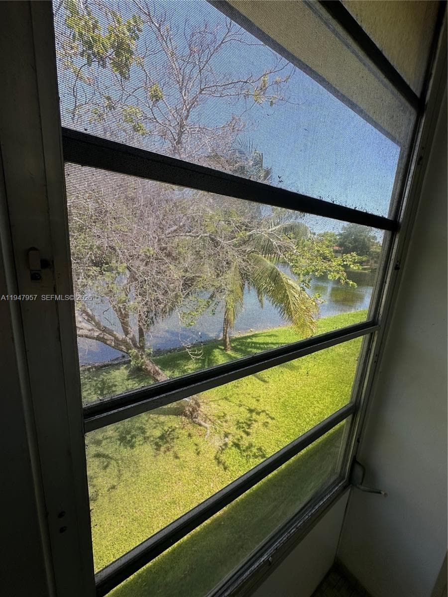 BISC LAKE GARDENS NO 2 BL · #M216 in Aventura - Photo 6