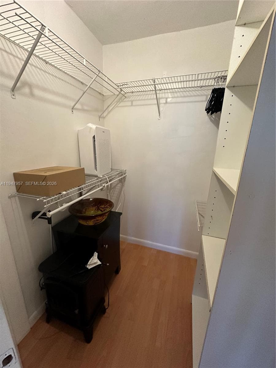 BISC LAKE GARDENS NO 2 BL · #M216 in Aventura - Photo 9