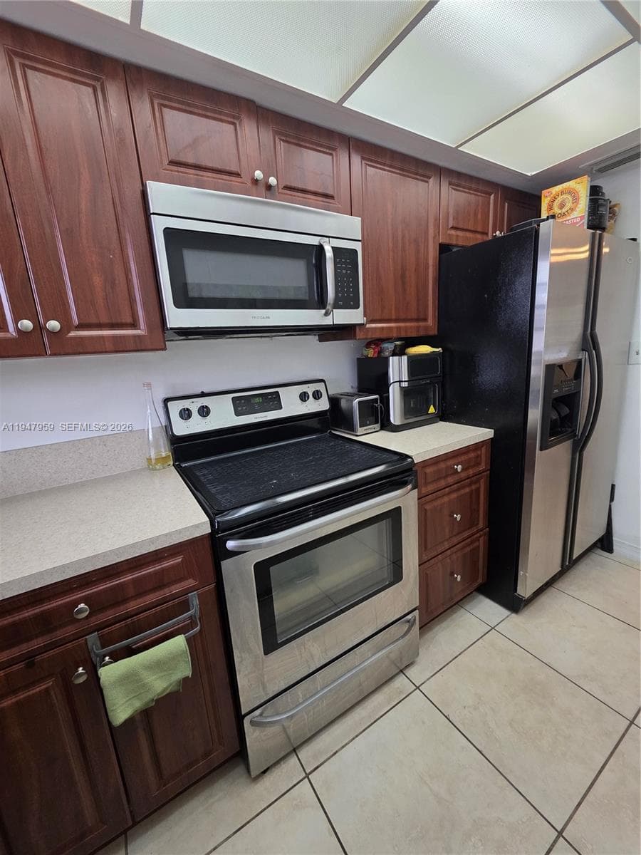 VILLAGE AT DADELAND CONDO · #D215 in Miami - Photo 17