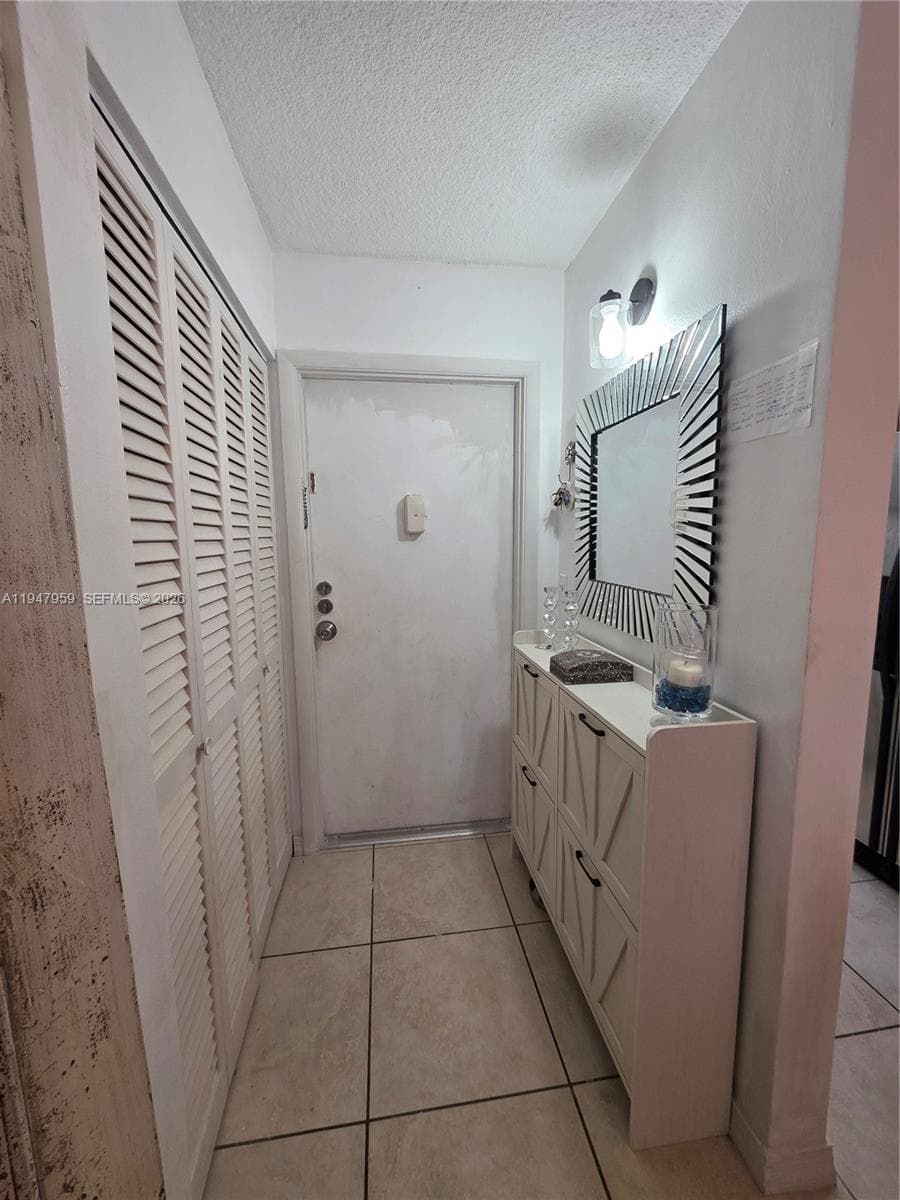 VILLAGE AT DADELAND CONDO · #D215 in Miami - Photo 14