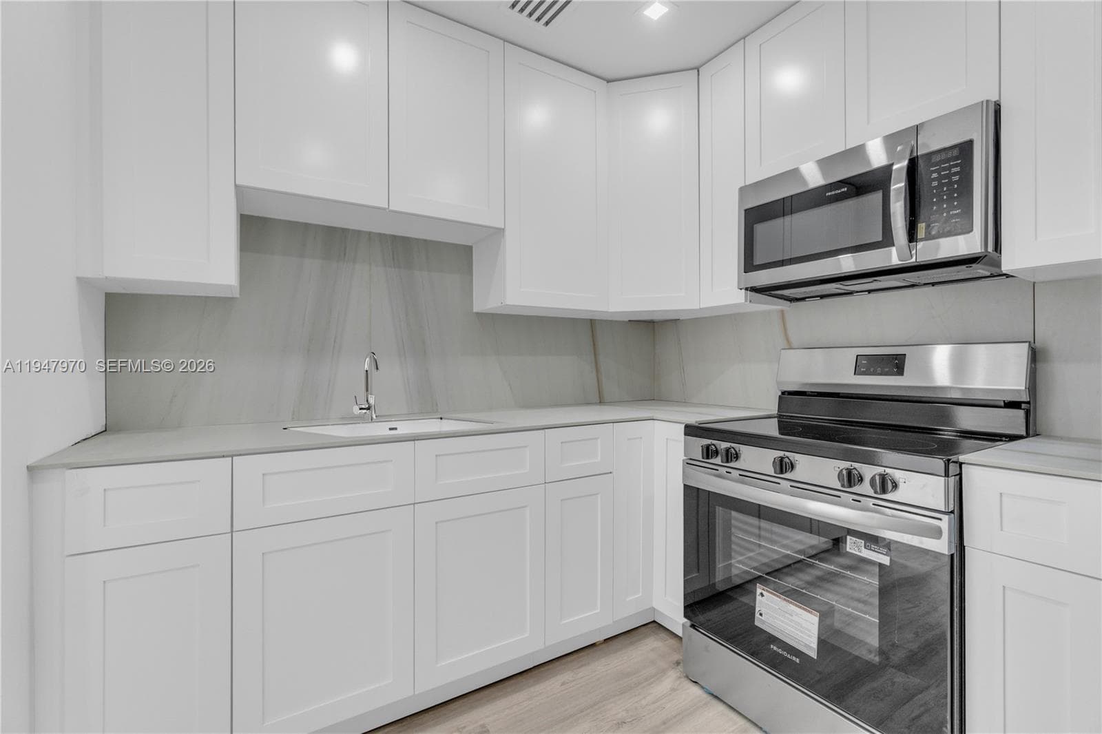 72 Carlyle Miami Beach Residences · #402 in Miami Beach - Photo 8