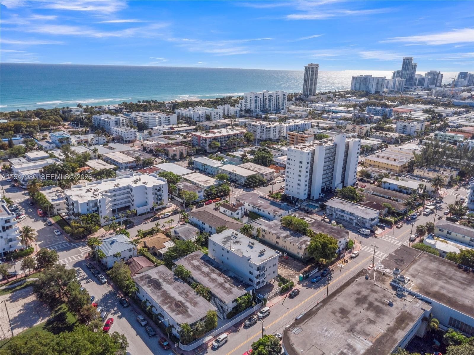 72 Carlyle Miami Beach Residences · #402 in Miami Beach - Photo 17
