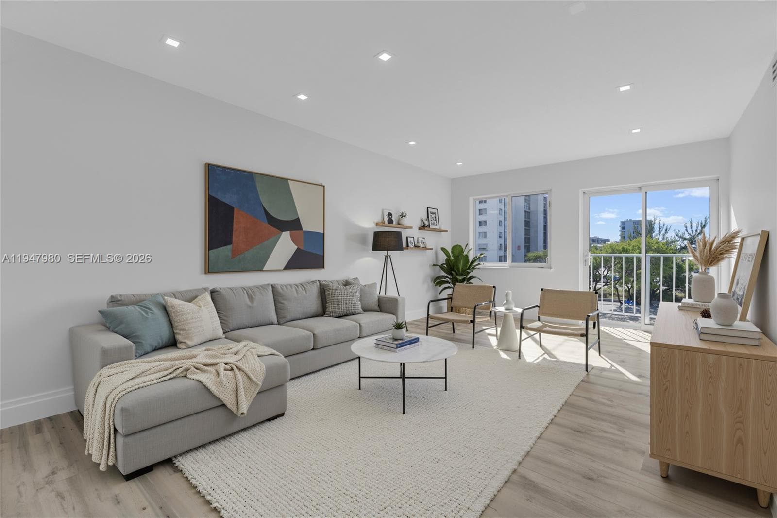72 Carlyle Miami Beach Residences · #402 in Miami Beach - Photo 1