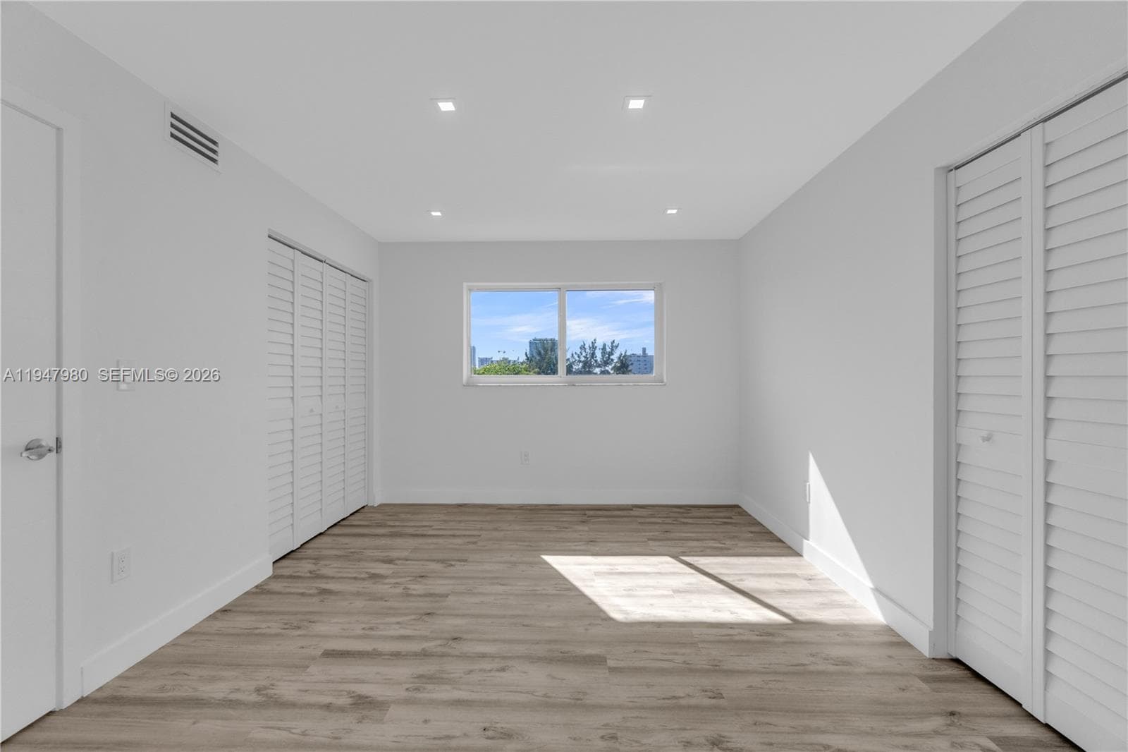 72 Carlyle Miami Beach Residences · #402 in Miami Beach - Photo 10
