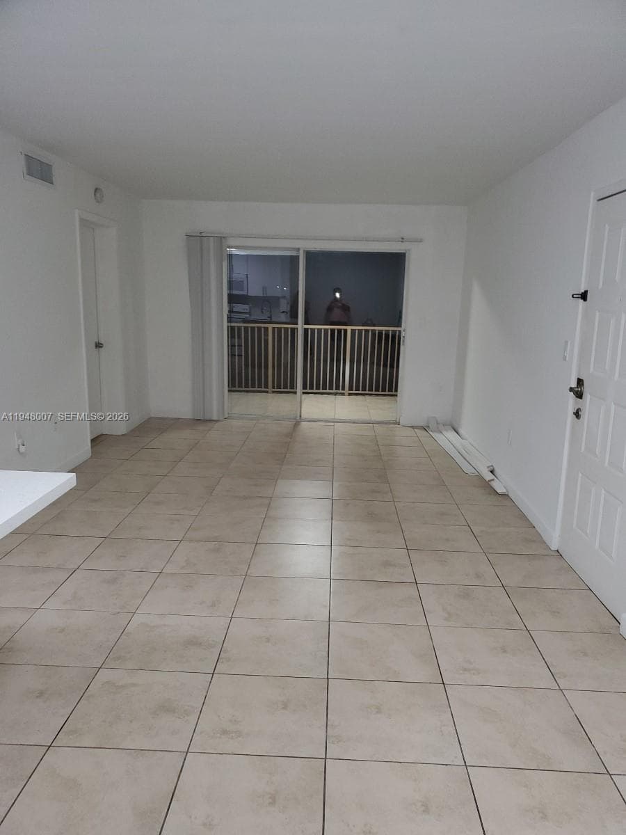 KENDALL LAKE TOWERS CONDO · #307 in Miami - Photo 5