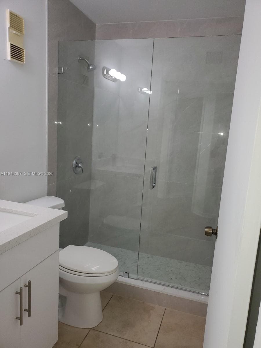 KENDALL LAKE TOWERS CONDO · #307 in Miami - Photo 8