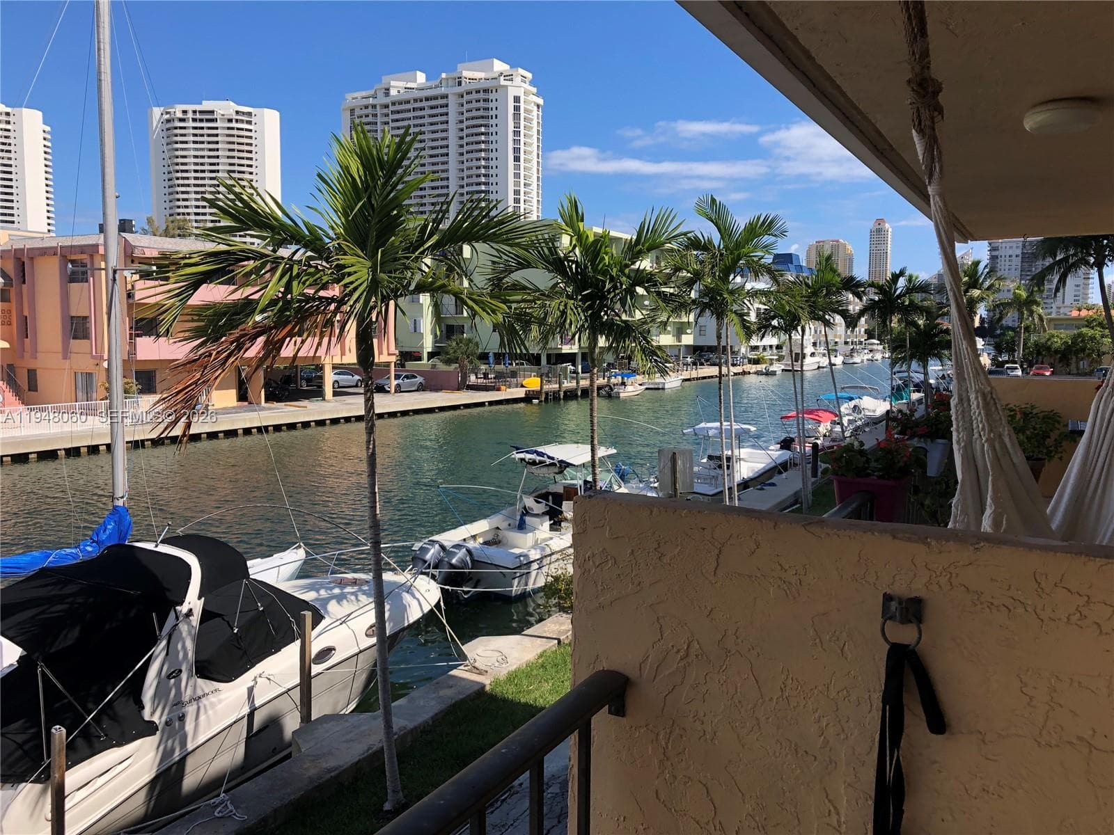 PARADISE ISLES CONDO · #204 in North Miami Beach - Photo 5