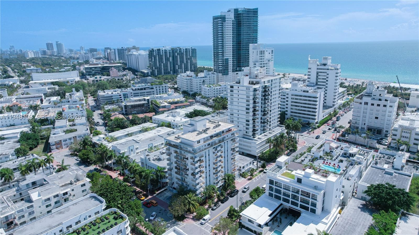 James Central Tower · #403 in Miami Beach - Photo 2