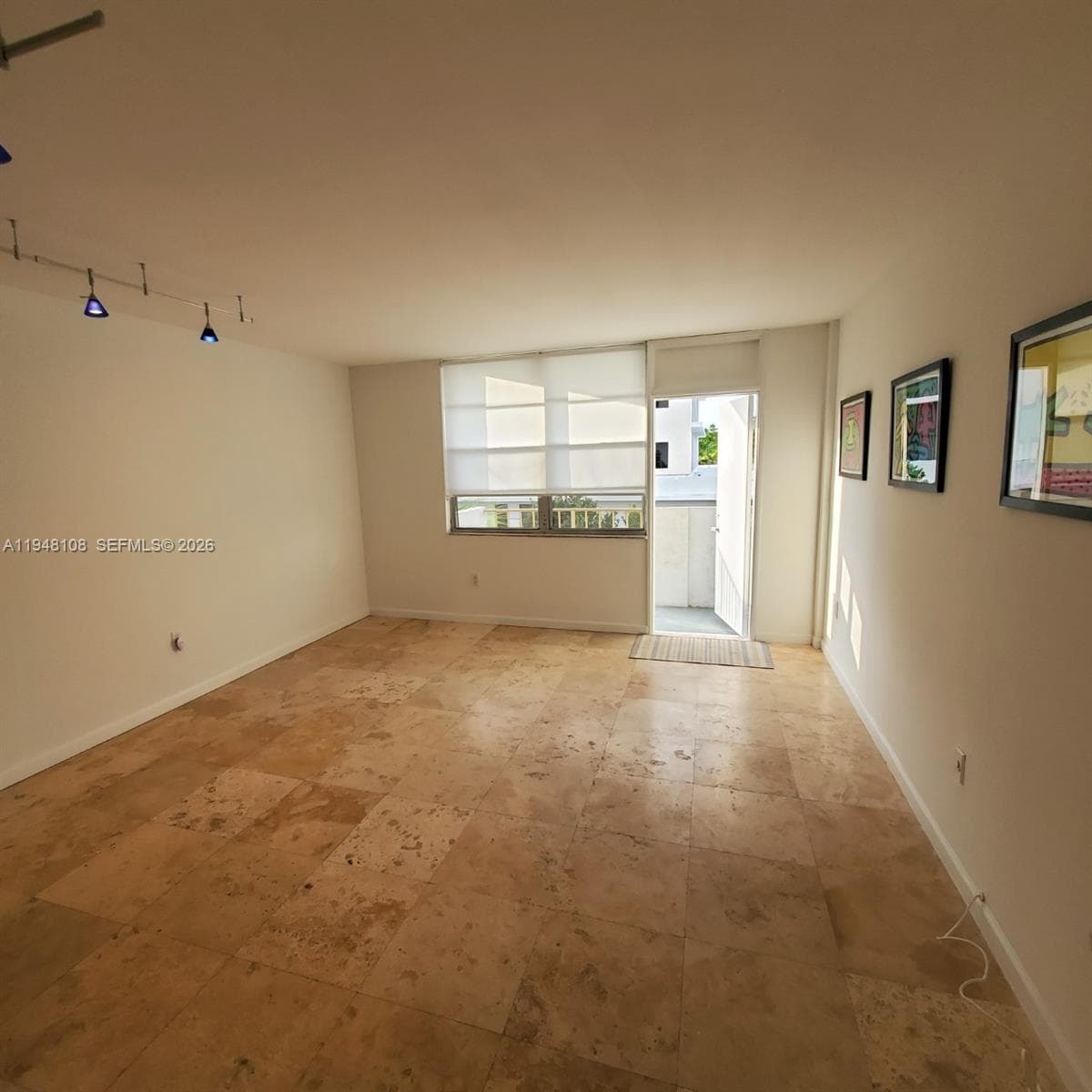 James Central Tower · #403 in Miami Beach - Photo 10