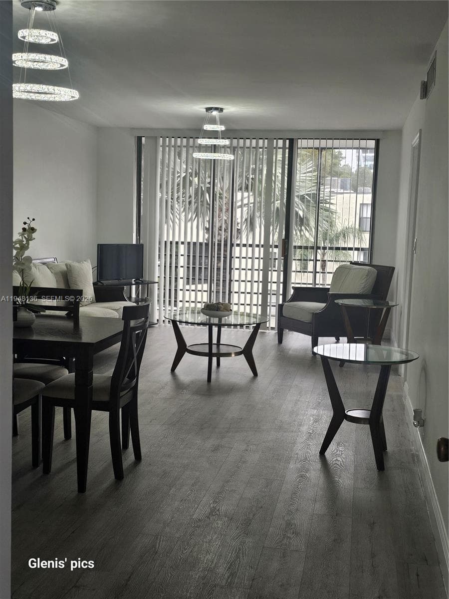 Biscaya · #301 in Aventura - Photo 2