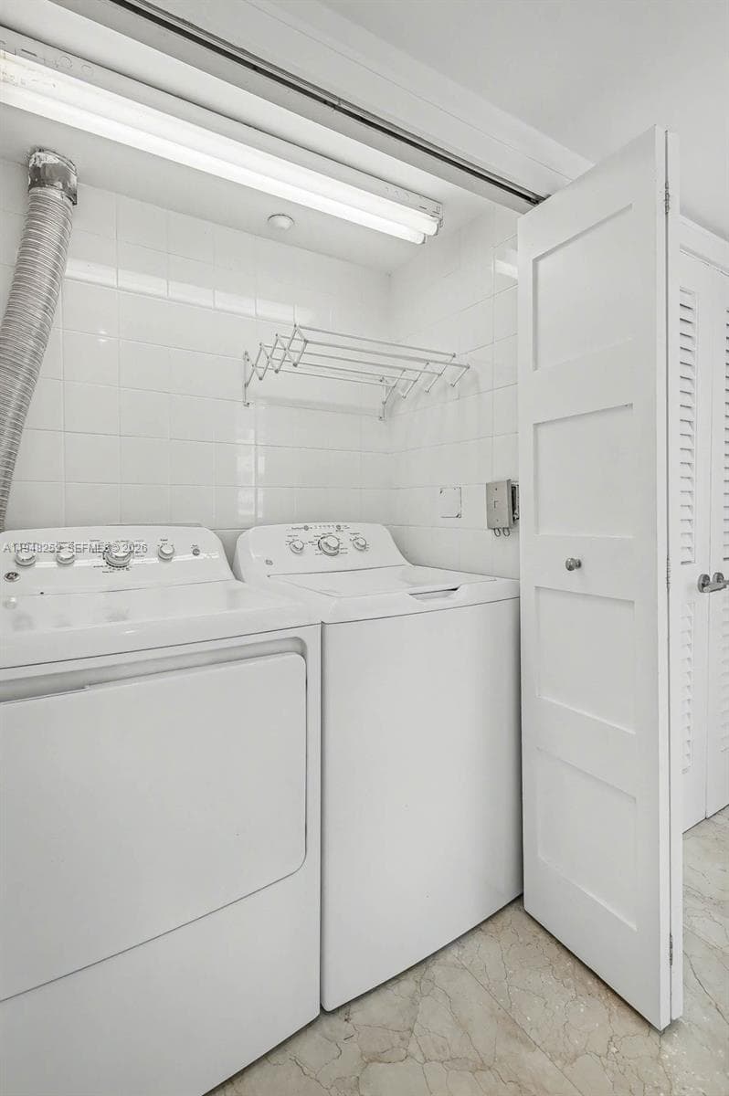 CAPOBELLA CONDO · #903 in Miami Beach - Photo 11