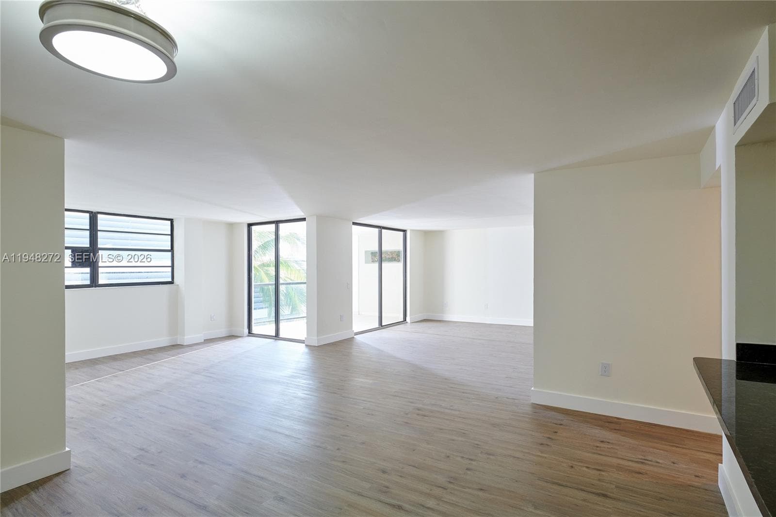 THE SURF CONDO · #304 in Miami Beach - Photo 5
