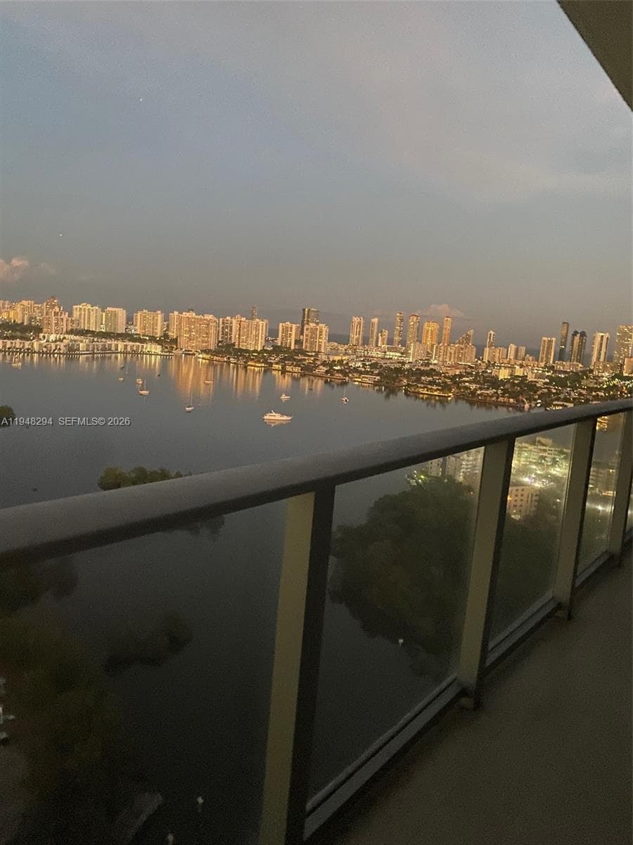 THE HARBOUR · #3005 in North Miami Beach - Photo 1