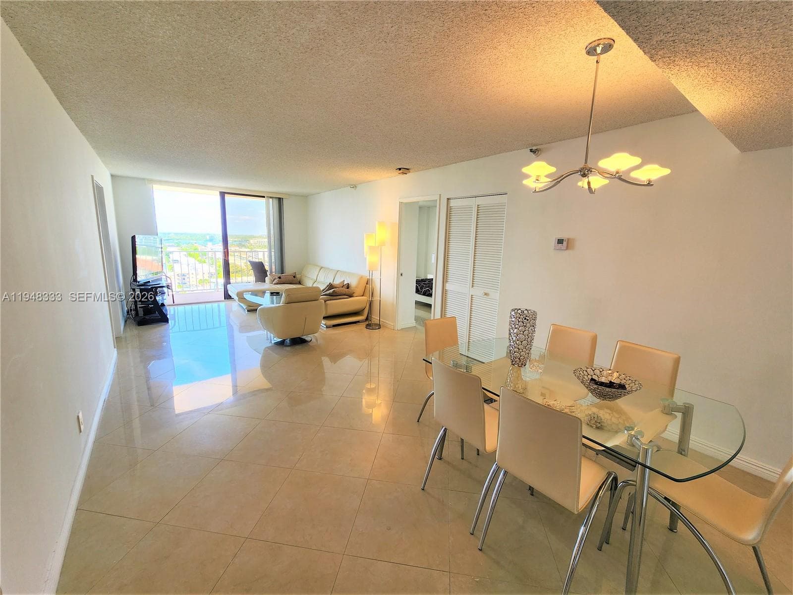 WINSTON TOWERS 700 CONDO · #1607 in Sunny Isles Beach - Photo 2