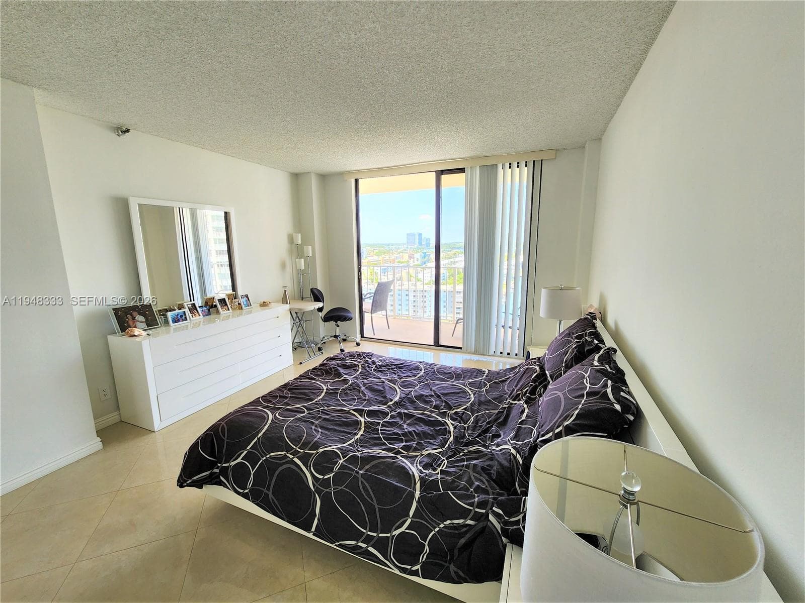 WINSTON TOWERS 700 CONDO · #1607 in Sunny Isles Beach - Photo 17