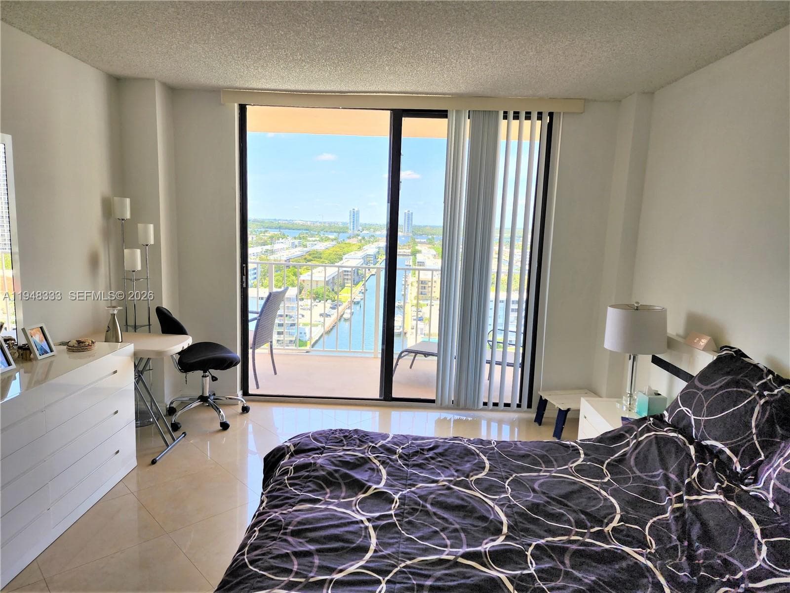 WINSTON TOWERS 700 CONDO · #1607 in Sunny Isles Beach - Photo 19