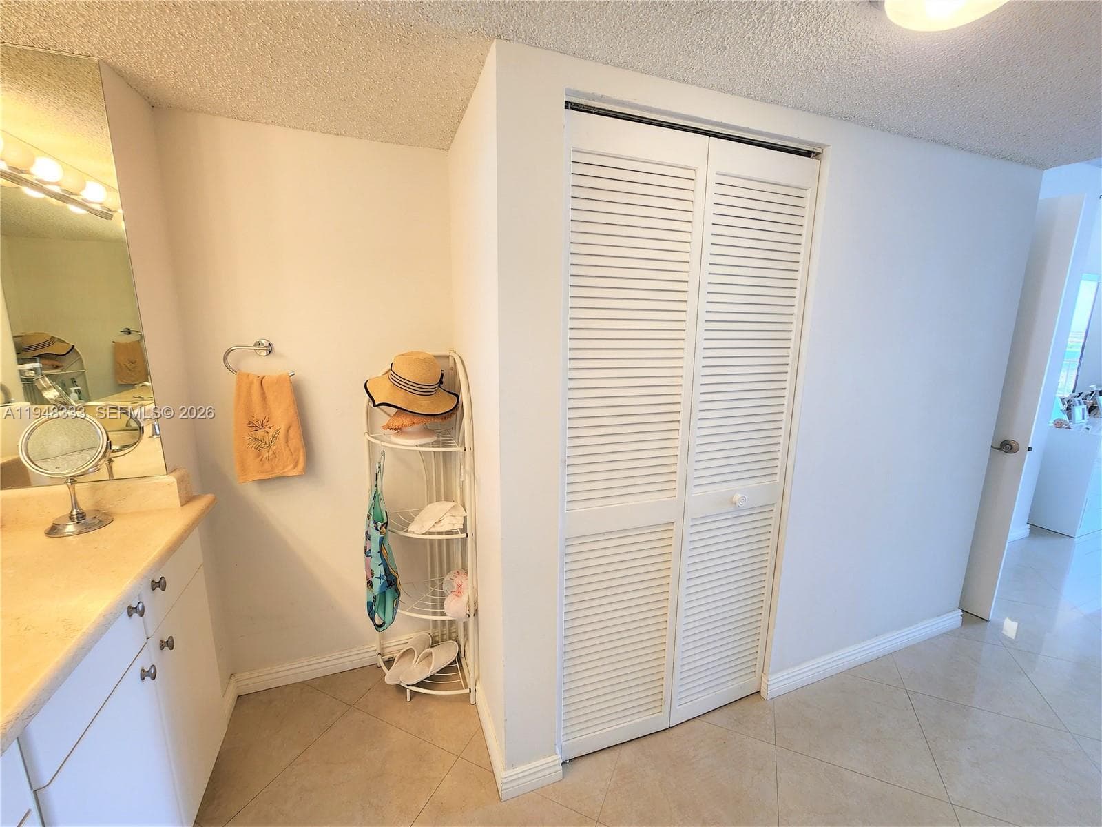 WINSTON TOWERS 700 CONDO · #1607 in Sunny Isles Beach - Photo 25