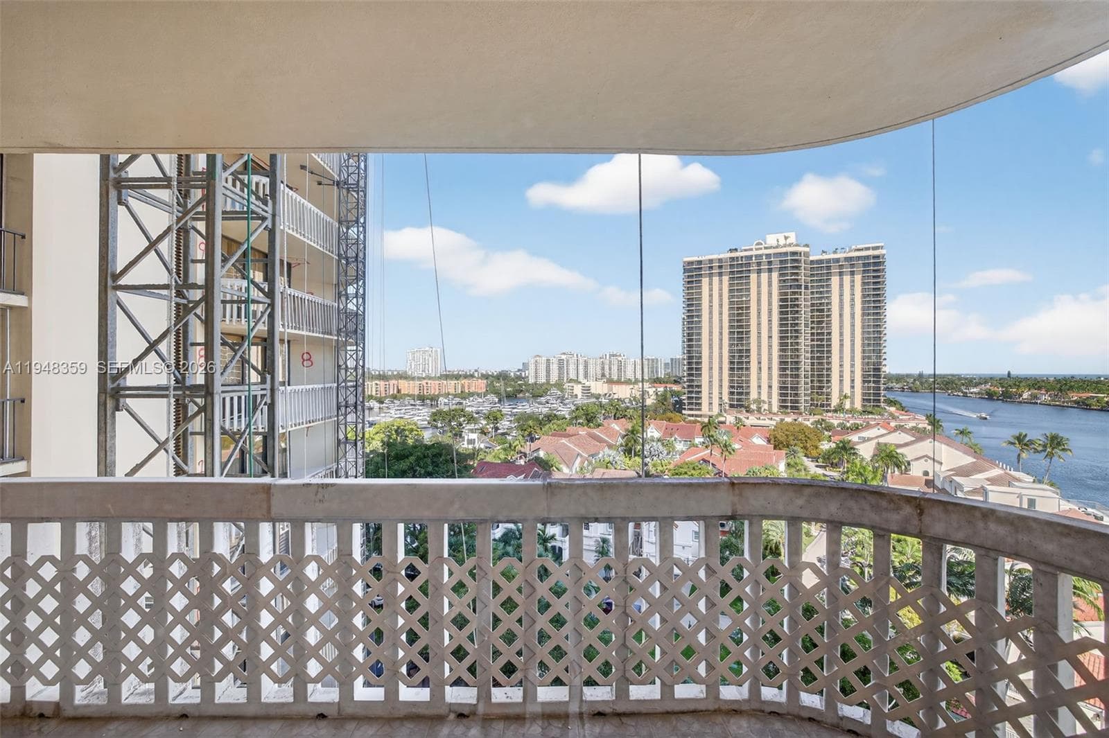 TURNBERRY TOWER · #8L in Aventura - Photo 20