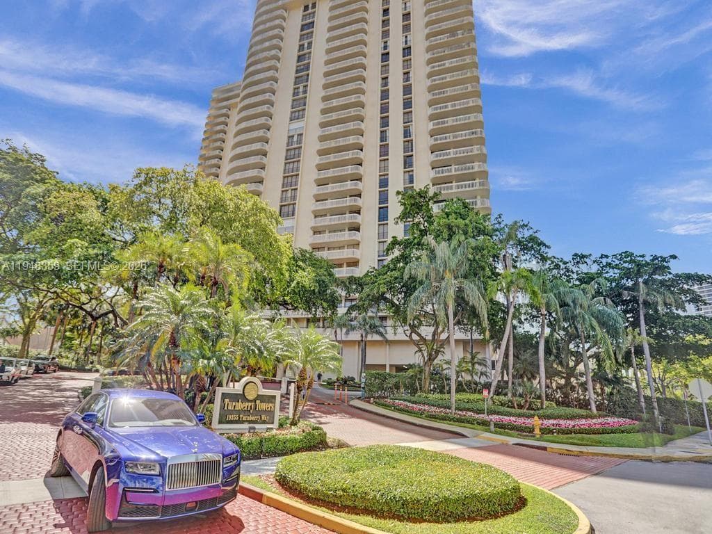 TURNBERRY TOWER · #8L in Aventura - Photo 10