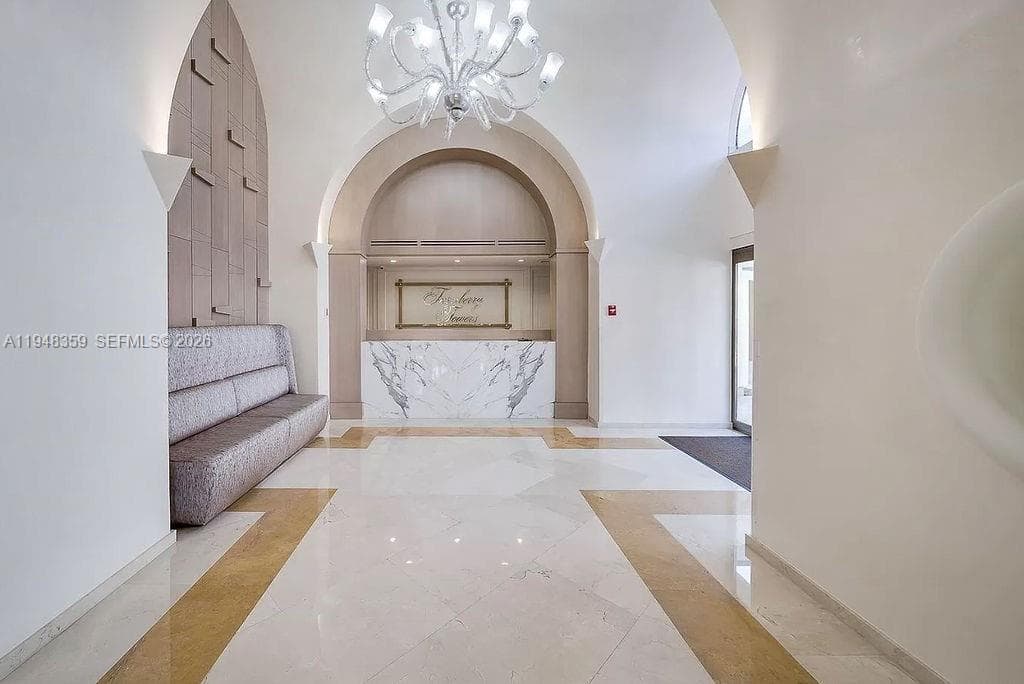 TURNBERRY TOWER · #8L in Aventura - Photo 45