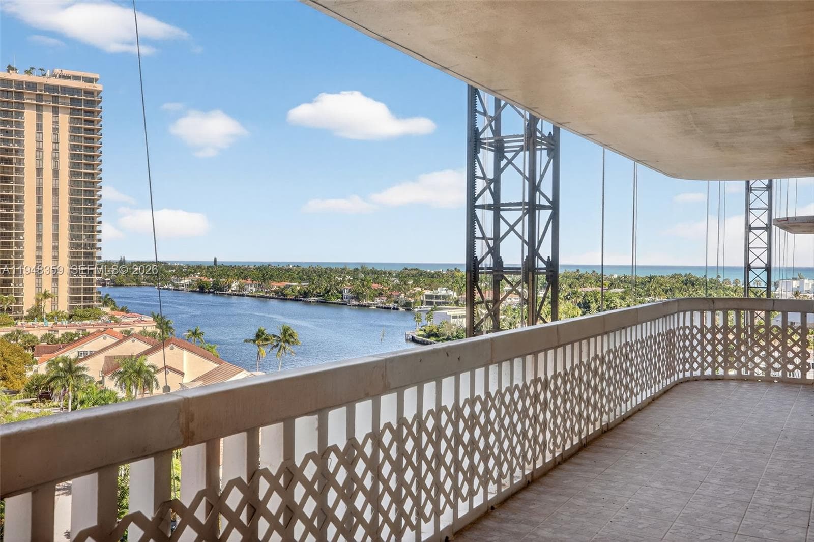 TURNBERRY TOWER · #8L in Aventura - Photo 11