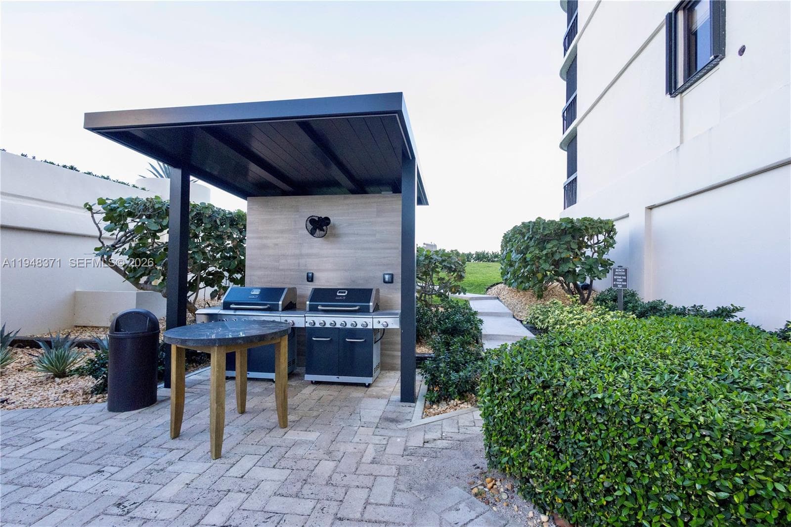 Eastpointe I · #15G in Singer Island - Photo 31