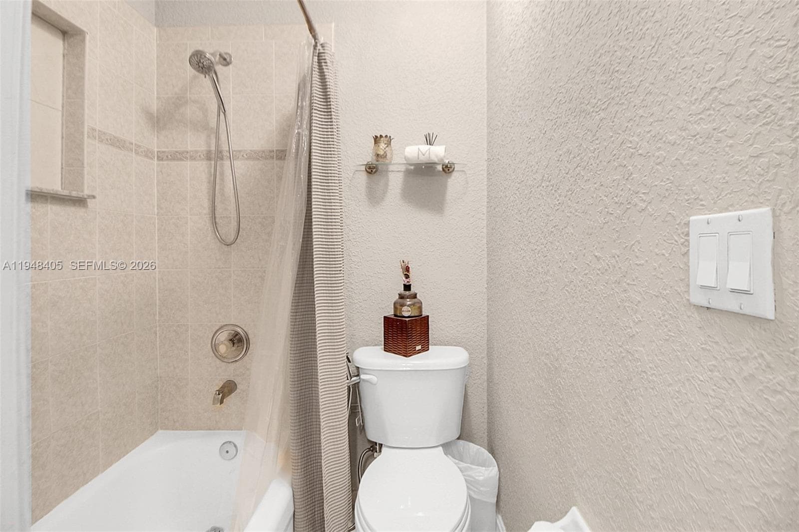 10210 SW 191st St photo 22