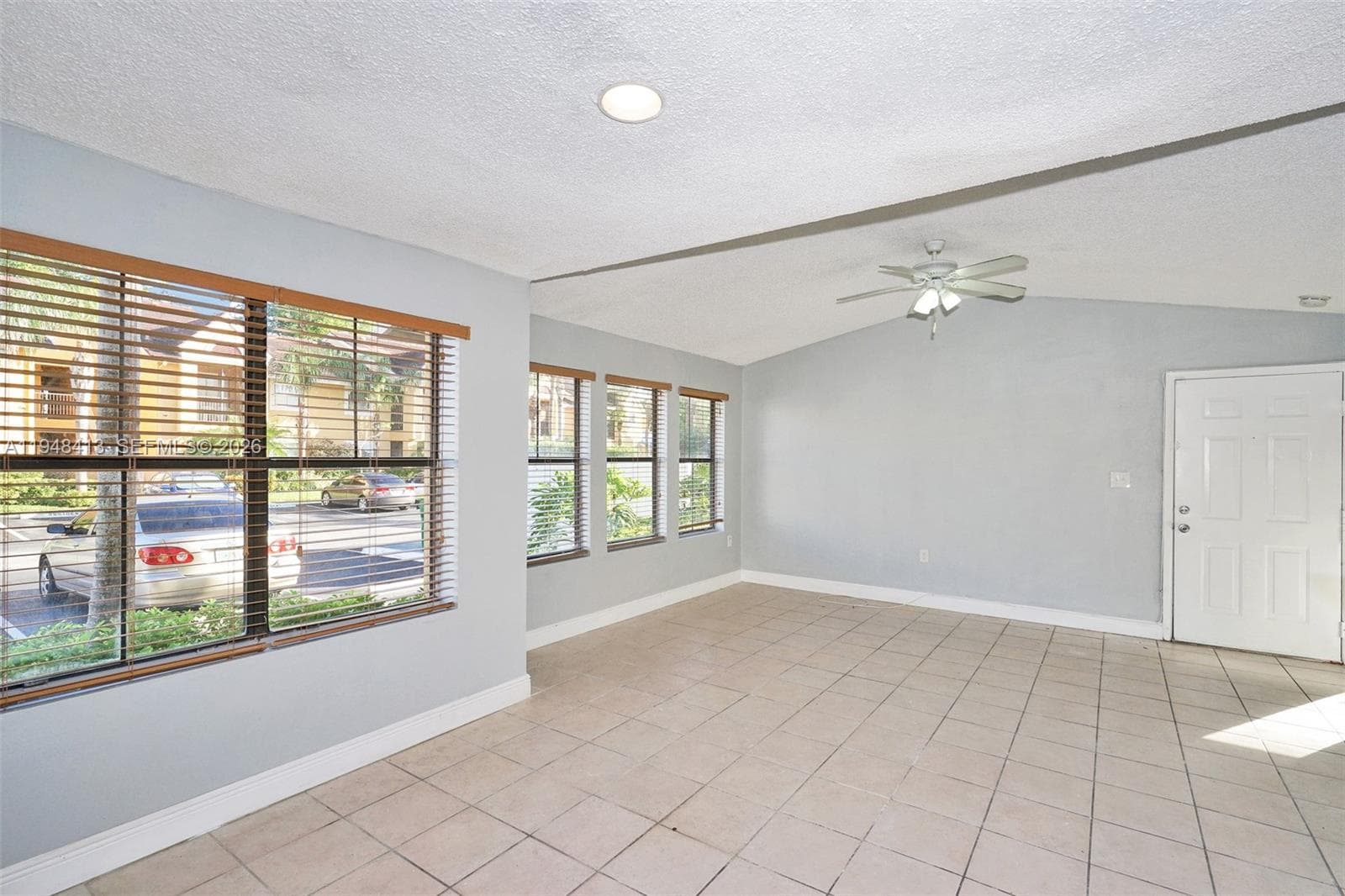 BISCAYNE BEACH CLUB CONDO · #611 in Miami - Photo 8
