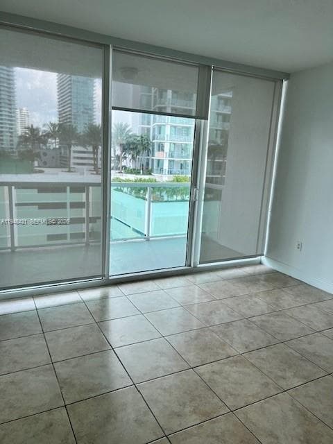 MOON BAY OF MIAMI CONDO · #1002 in Miami - Photo 6