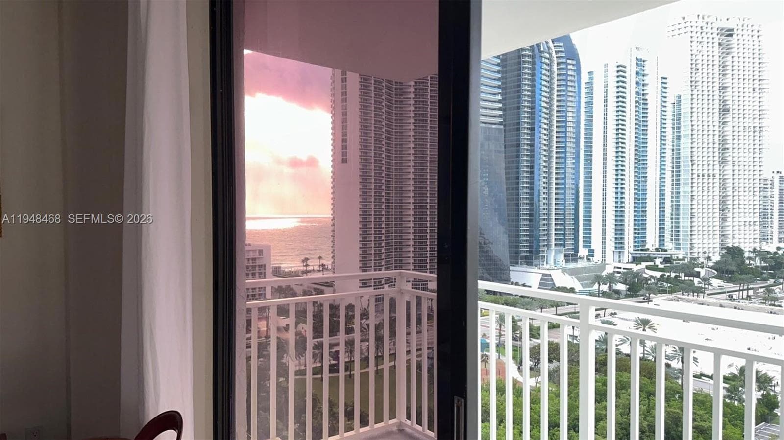 Winston Towers 600 · #1909 in Sunny Isles Beach - Photo 12