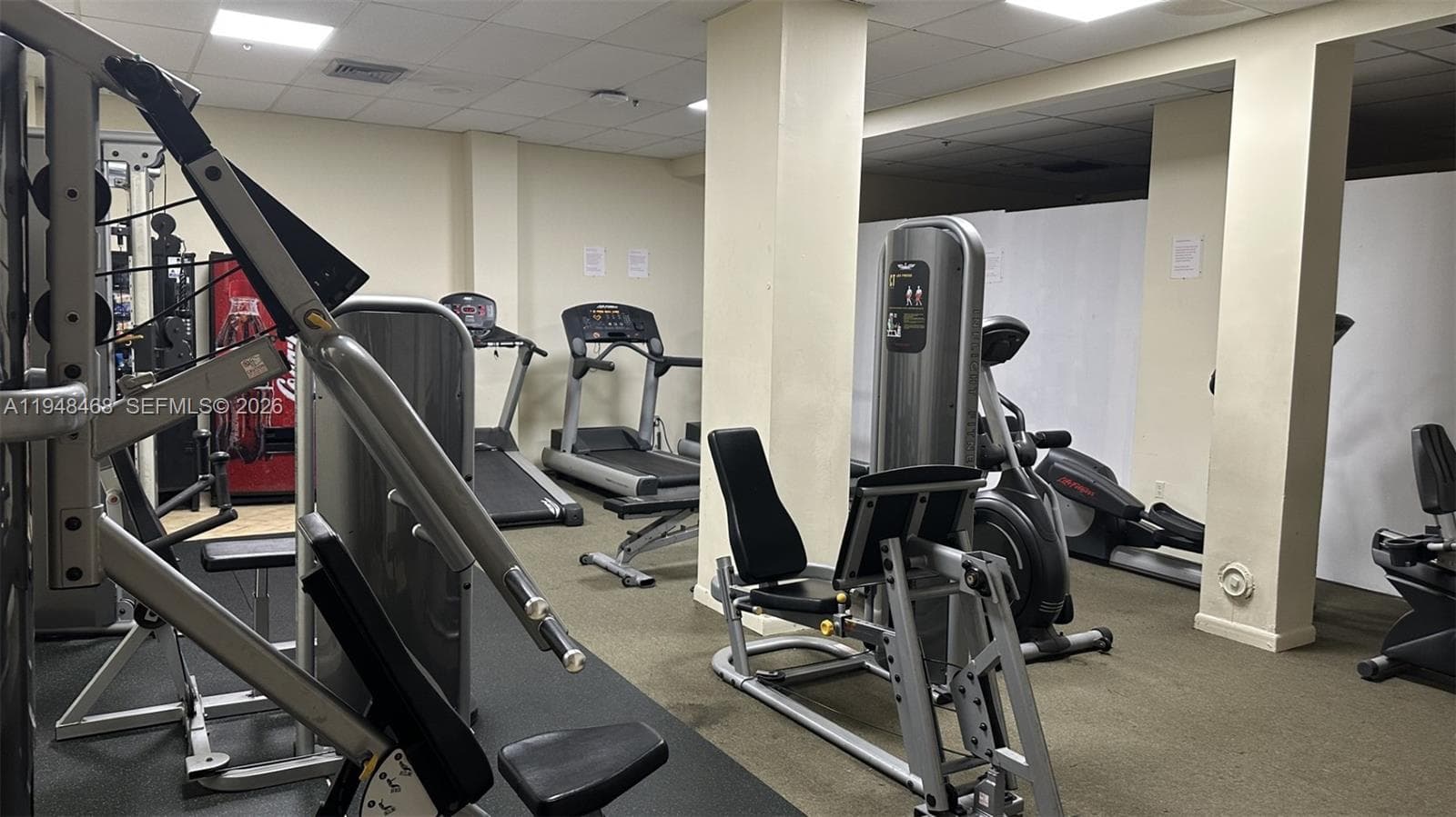 Winston Towers 600 · #1909 in Sunny Isles Beach - Photo 34