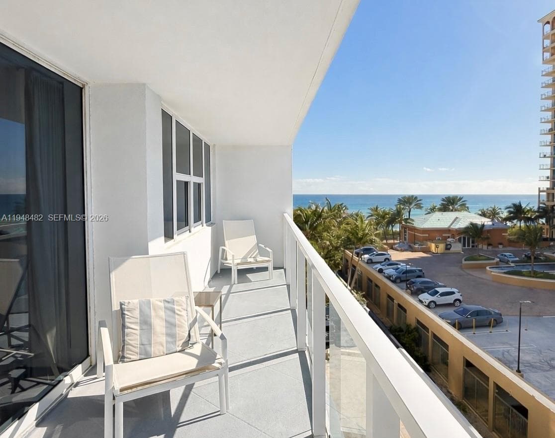Parker Plaza · #410 in Hallandale Beach - Photo 53