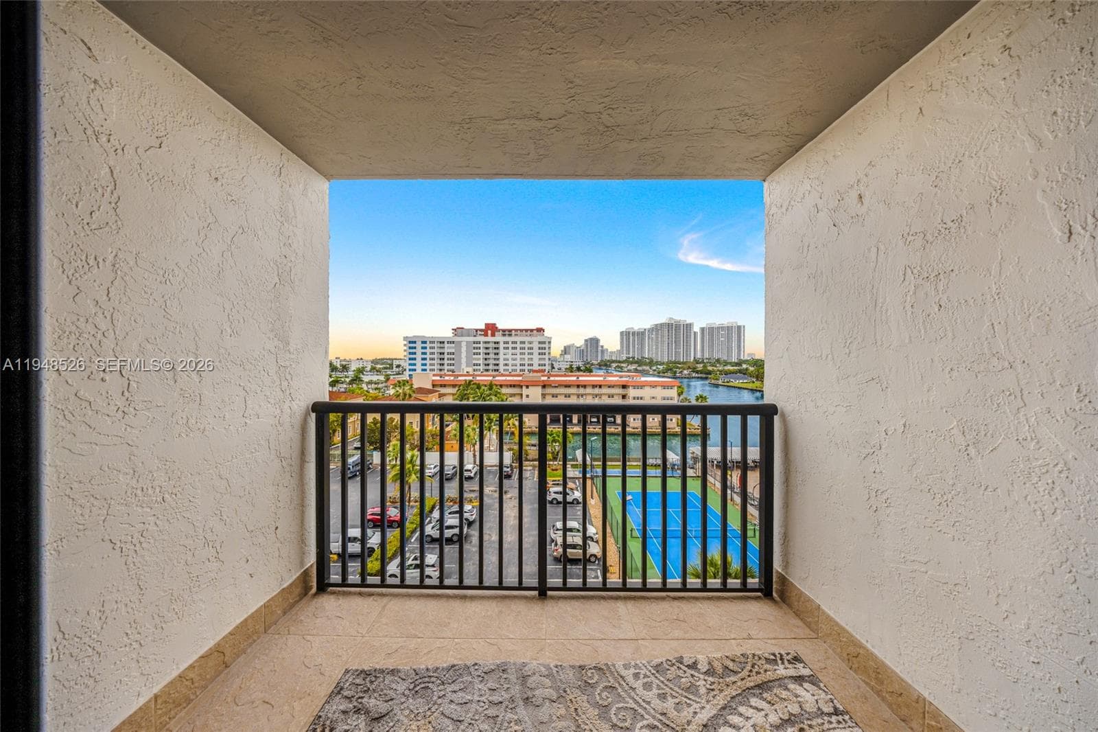 AVANT GARDE CONDO · #706 in Hallandale Beach - Photo 24