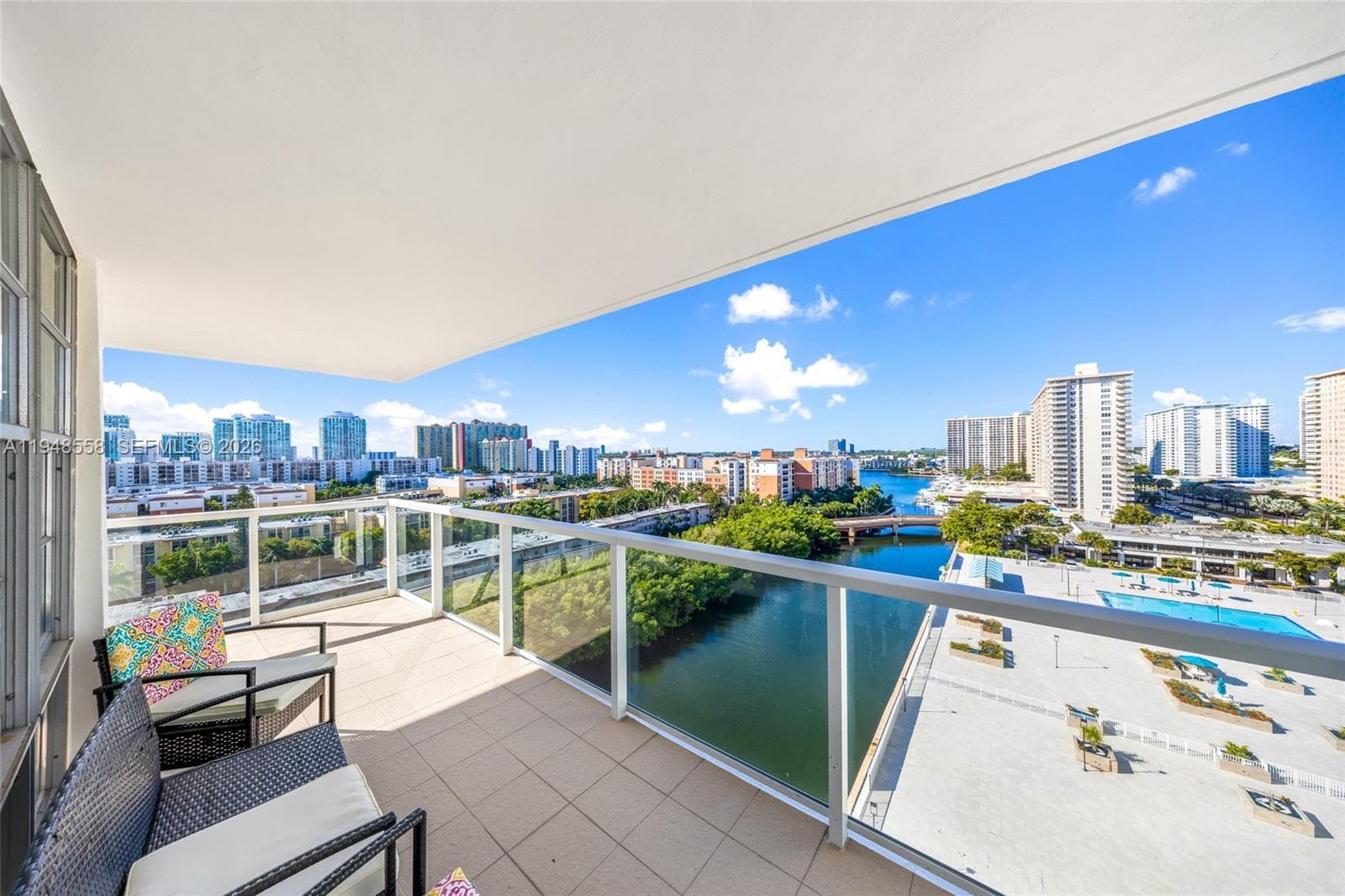 WINSTON TOWER 300 CONDO · #1218 in Sunny Isles Beach - Photo 22