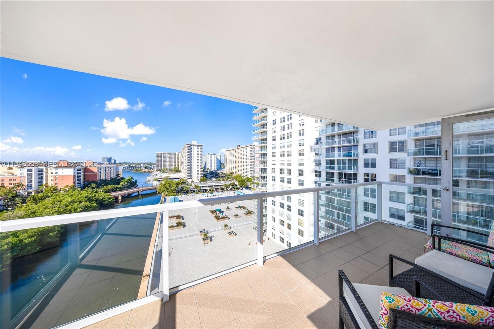 WINSTON TOWER 300 CONDO · #1218 in Sunny Isles Beach - Photo 24