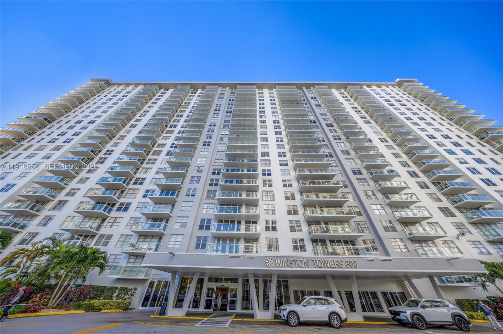 WINSTON TOWER 300 CONDO · #1218 in Sunny Isles Beach - Photo 30