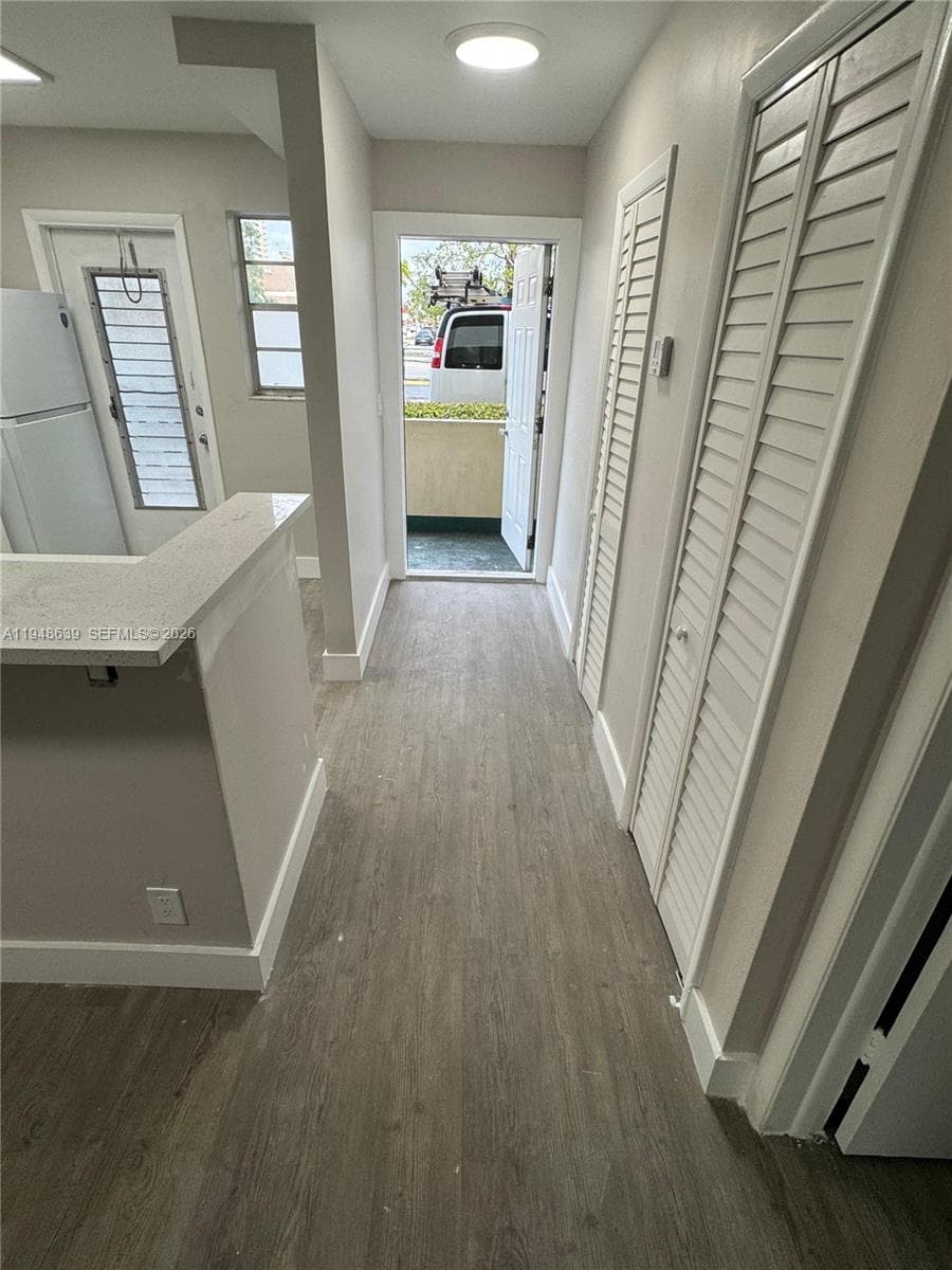 APRIL BREEZE CONDO · #104 in Hallandale Beach - Photo 13