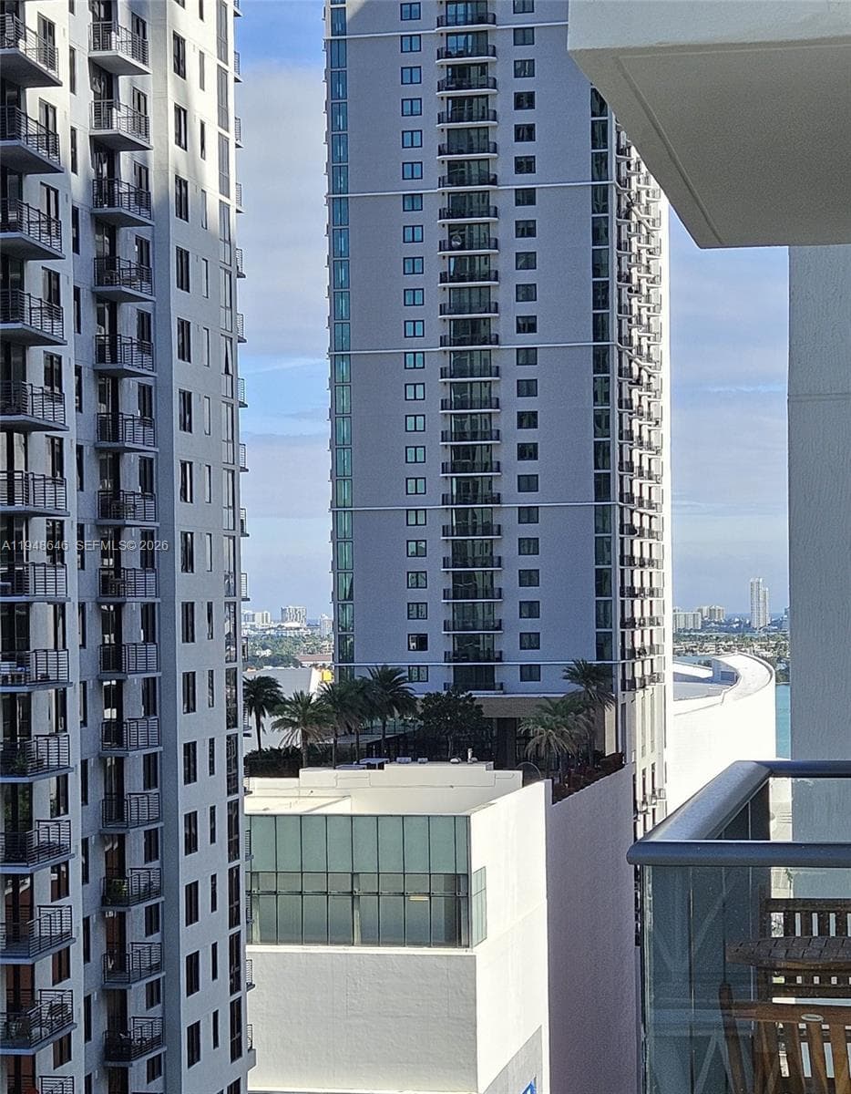 The Crosby Miami Worldcenter · #1911 in Miami - Photo 23