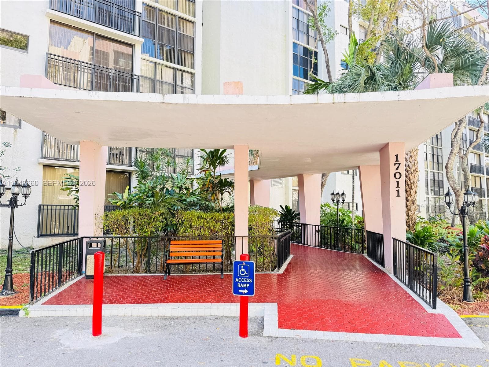 PLAZA OF AMERICAS · #202 in Sunny Isles Beach - Photo 16