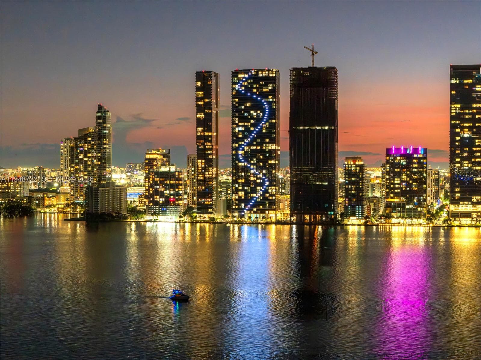 Aria Reserve · #PH5801 in Miami - Photo 87