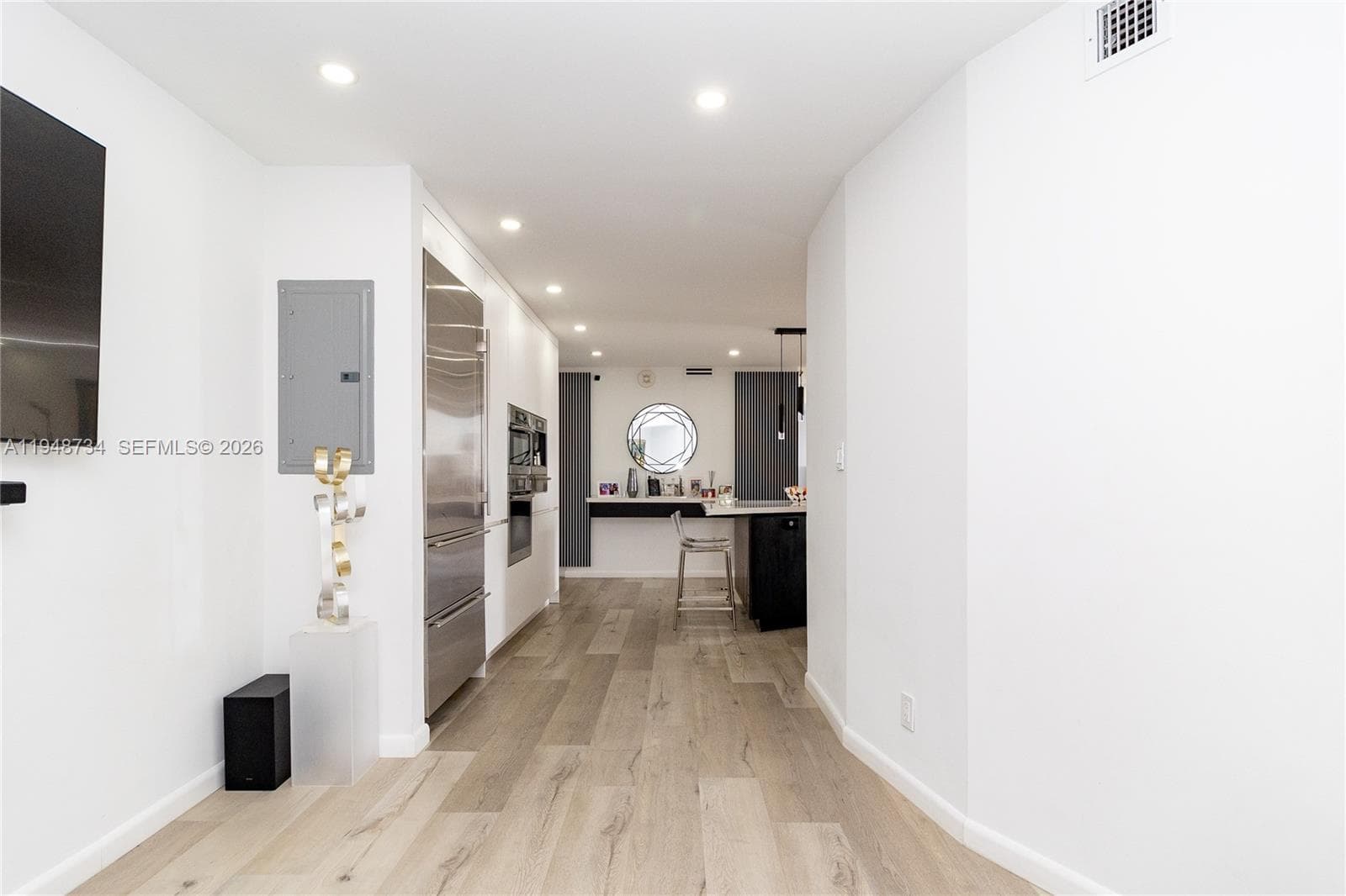 PARKER DORADO CONDO · #619 in Hallandale Beach - Photo 9