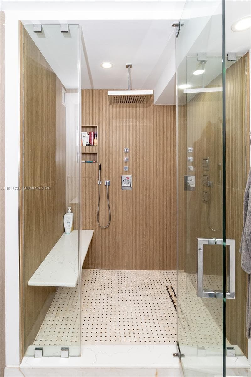 PARKER DORADO CONDO · #619 in Hallandale Beach - Photo 14