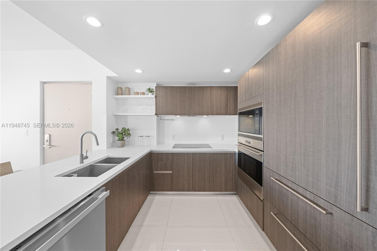 LE JARDIN HOUSE CONDO · #506 in Bay Harbor Islands - Photo 12