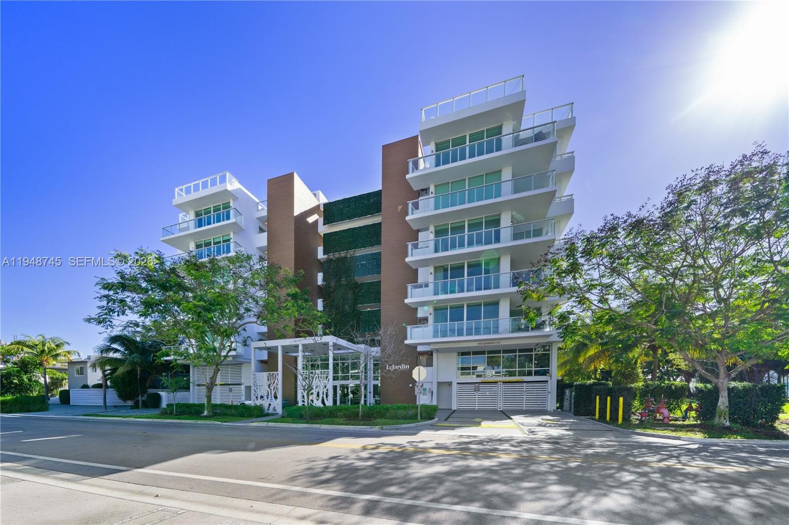 LE JARDIN HOUSE CONDO · #506 in Bay Harbor Islands - Photo 40